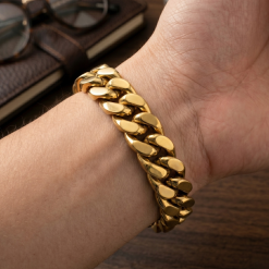 Titan Gold Link Bracelet Edition A