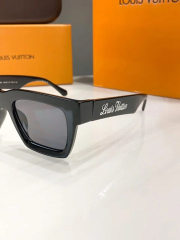 Louis Vuitton Black Square Sunglasses – A Edition