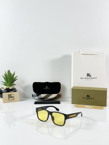 Burberry 4358 Black Yellow Edition H