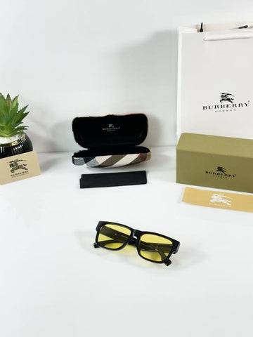 Burberry 4358 Black Yellow Edition H