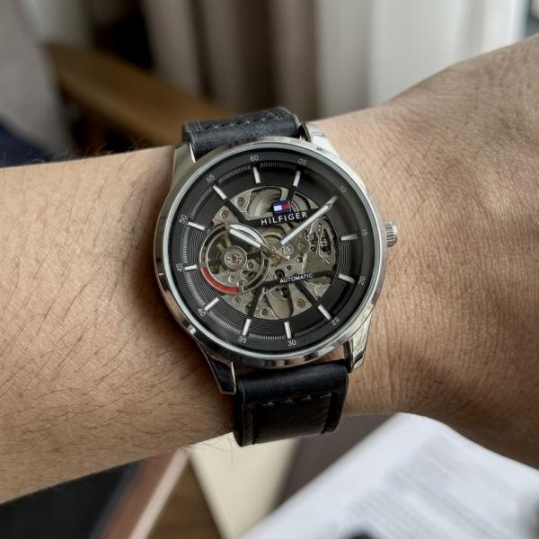 Tommy Hilfiger Automatic Open Back Edition