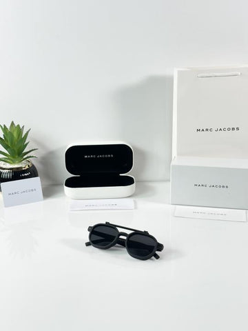 Marc Jacobs 1005 Flip Mate – Black & White Edition M