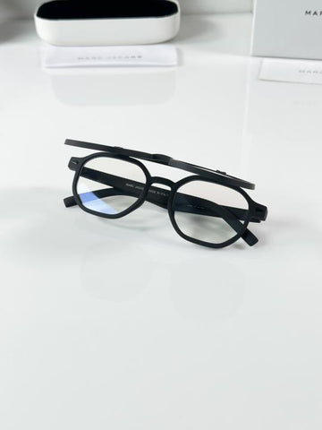 Marc Jacobs 1005 Flip Mate – Black & White Edition M