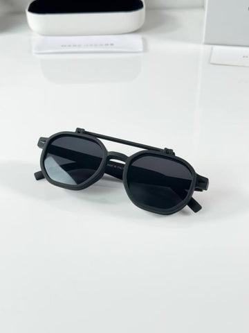 Marc Jacobs 1005 Flip Mate – Black & White Edition M