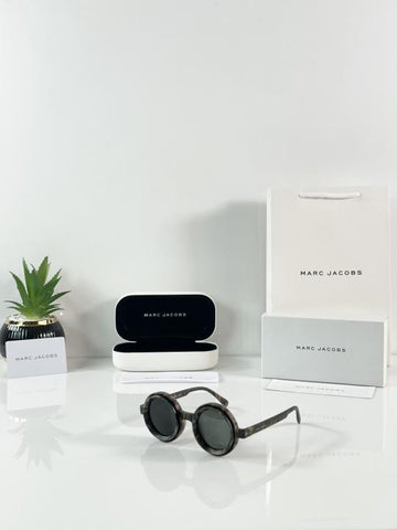 Marc Jacobs Adjustable 8357 – Army Green Edition K