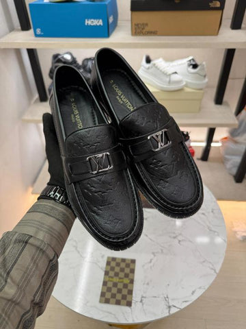 Louis Vuitton Premium Quality Loafers – Full Black Edition C
