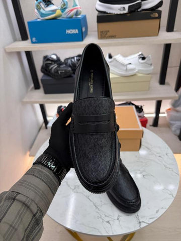 Michael Kors Premium Quality Loafers – Full Black Edition D