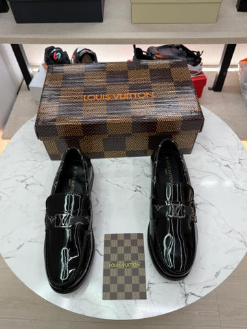 Louis Vuitton Premium Quality Loafers – Signature Edition B