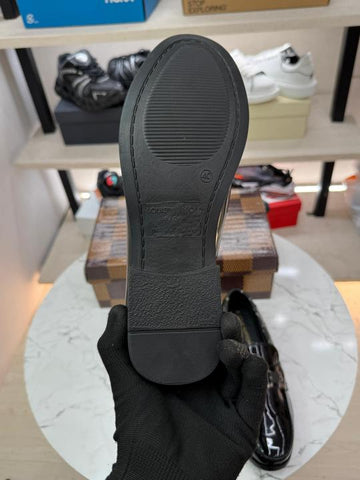Louis Vuitton Premium Quality Loafers – Signature Edition B