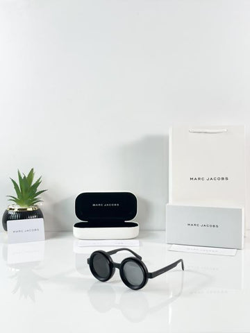 Marc Jacobs Adjustable 8357 – Black Edition J