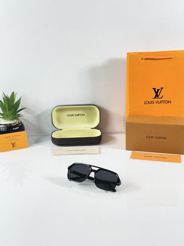 Louis Vuitton 2687 Gold Black Edition D