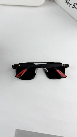 Ray-Ban 09 – Black Pearl Edition D