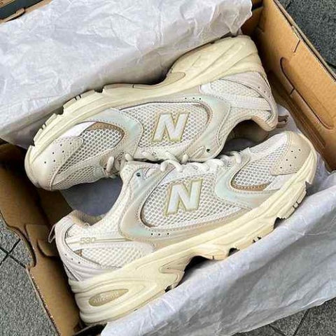 New Balance 530 – Ivory Edition B