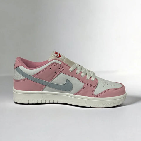 Dunk Low Pink Edition