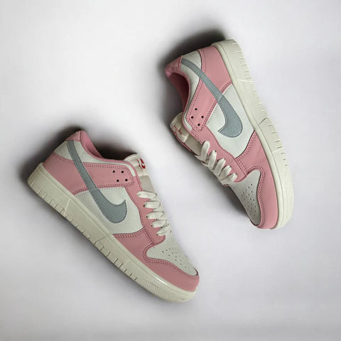 Dunk Low Pink Edition