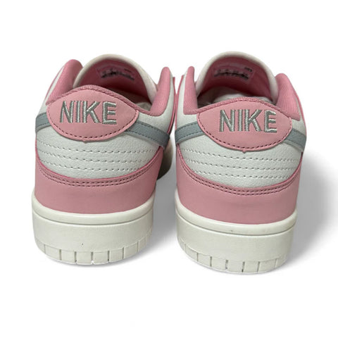 Dunk Low Pink Edition