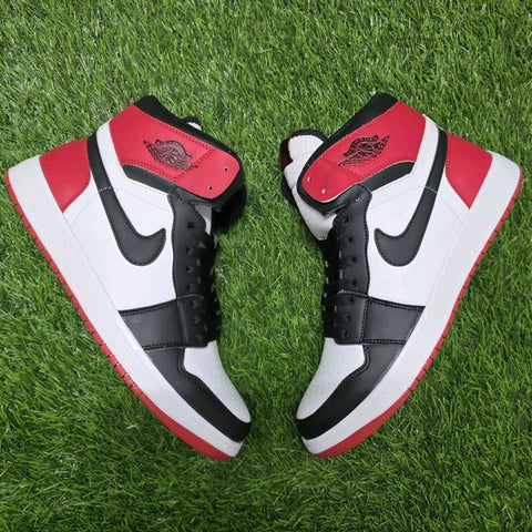 Air Jordan 1 High “Red Black” (UK 6) – A Edition