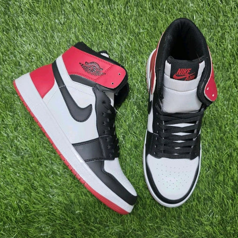 Air Jordan 1 High “Red Black” (UK 6) – A Edition