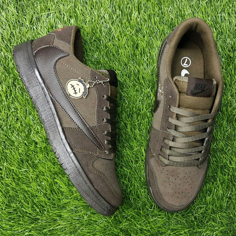 Travis Scott “Velvet Brown” Sneakers – A Edition