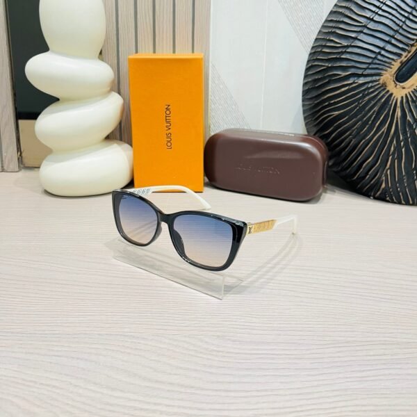 Louis Vuitton White Black Gold Frame Premium Sunglasses Women’s Edition