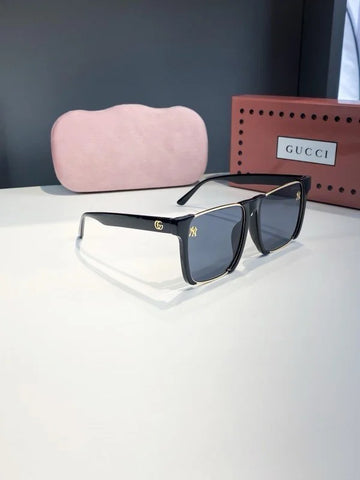 Gucci Black Gold Square Sunglasses – 52 Mix – A Edition