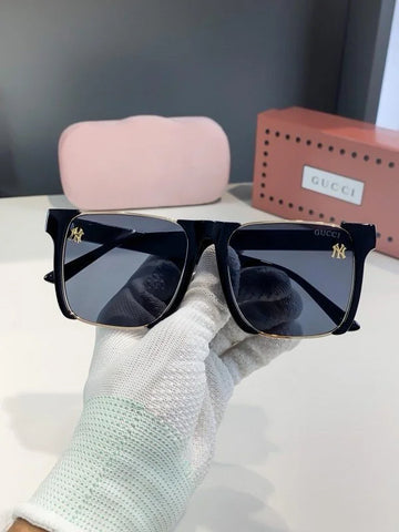 Gucci Black Gold Square Sunglasses – 52 Mix – A Edition